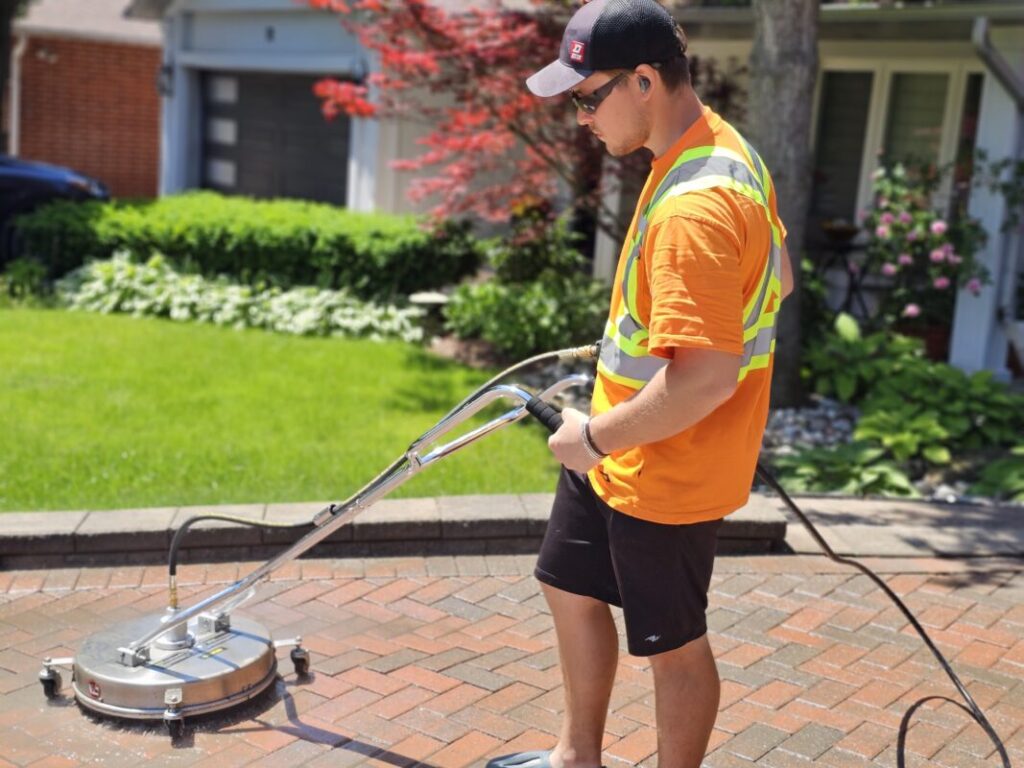 No Limit Sealing - Affordable Driveway Sealing, Interlock Sealing, Garage Ramp Installation, Driveway Extension, Crack Filling, Driveway Painting and Asphalt Maintenance in Vaughan, Richmond Hill, Maple, Markham, Woodbridge, Aurora - interlock sealing and repair - powerwash