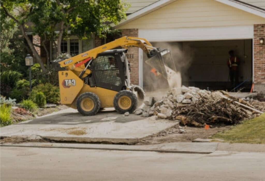 No Limit Sealing - Affordable Driveway Sealing, Interlock Sealing, Garage Ramp Installation, Driveway Extension, Crack Filling, Driveway Painting and Asphalt Maintenance in Vaughan, Richmond Hill, Maple, Markham, Woodbridge, Aurora - interlock sealing and repair