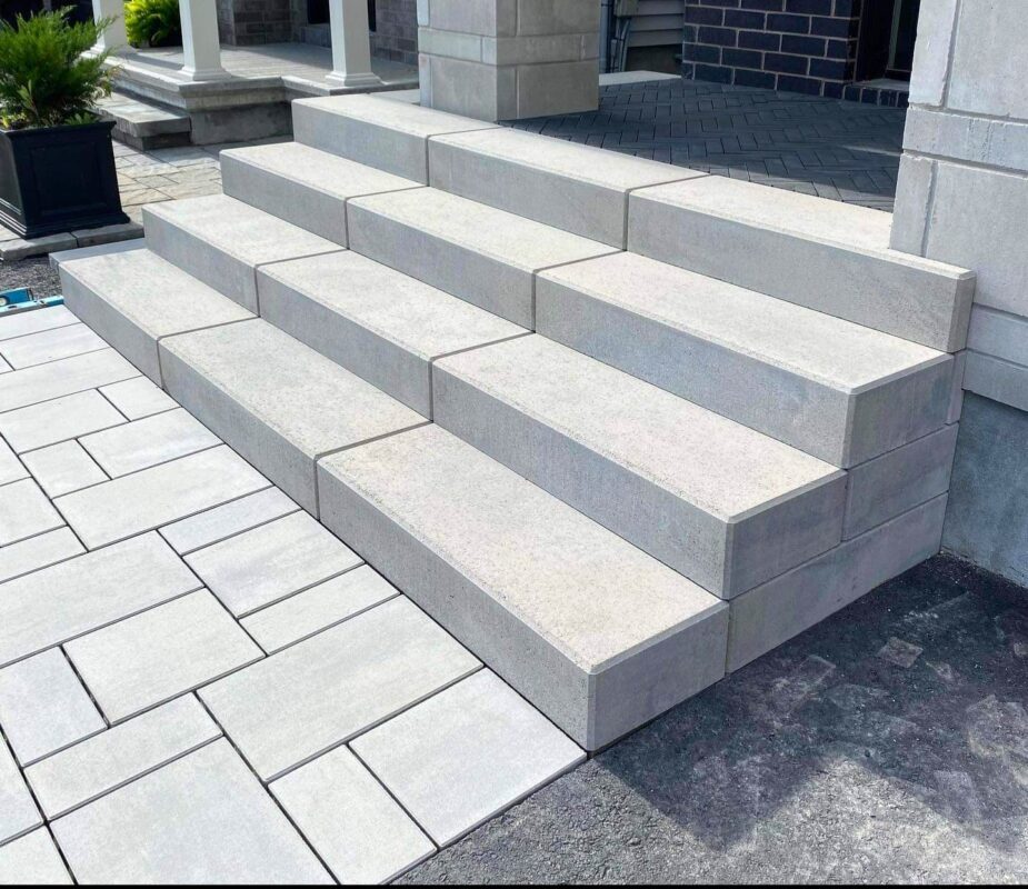 No Limit Sealing - Affordable Driveway Sealing, Interlock Sealing, Garage Ramp Installation, Driveway Extension, Crack Filling, Driveway Painting and Asphalt Maintenance in Vaughan, Richmond Hill, Maple, Markham, Woodbridge, Aurora - interlock sealing and repair