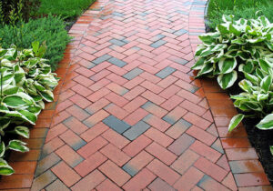 No Limit Sealing - Affordable Driveway Sealing, Interlock Sealing, Garage Ramp Installation, Driveway Extension, Crack Filling, Driveway Painting and Asphalt Maintenance in Vaughan, Richmond Hill, Maple, Markham, Woodbridge, Aurora - interlock sealing and repair
