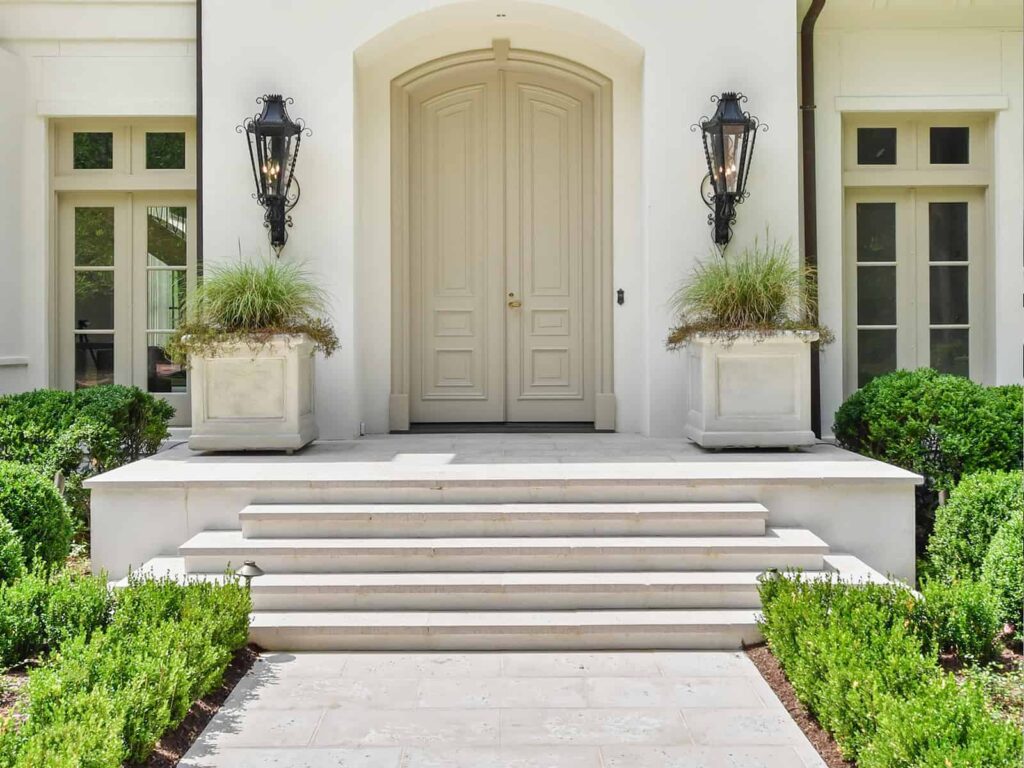 No Limit Sealing - Affordable Driveway Sealing, Interlock Sealing, Garage Ramp Installation, Driveway Extension, Crack Filling, Driveway Painting and Asphalt Maintenance in Vaughan, Richmond Hill, Maple, Markham, Woodbridge, Aurora - Natural Stone Sealing and Restoration of driveways, patios and walkways. Concrete Sealing.