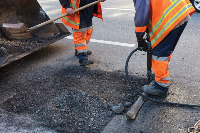 Top Rated and Best commercial parking lot maintenance in Toronto Vaughan Richmond Hill and GTA. No Limit Sealing - Affordable Driveway Sealing, Interlock Sealing, Garage Ramp Installation, Driveway Extension, Crack Filling, Driveway Painting and Asphalt Maintenance in Vaughan, Richmond Hill, Maple, Markham, Woodbridge, Aurora - Natural Stone Sealing and Restoration of driveways, patios and walkways. Concrete sealing