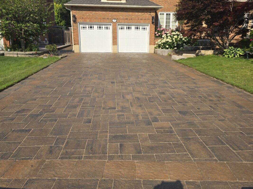 Interlock Driveway Sealing and Repair from No Limit Sealing - No Limit Sealing Interlock Driveway Sealing and Repair from No Limit Sealing - Affordable Driveway Sealing, Interlock Sealing, Garage Ramp Installation, Driveway Extension, Crack Filling, Driveway Painting and Asphalt Maintenance in Toronto, Vaughan, Richmond Hill, Maple, Markham, Woodbridge, Aurora, King City, Newmarket and GTA