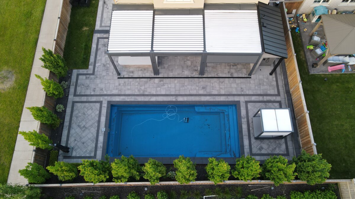 Interlock Driveway Sealing and Repair from No Limit Sealing - Affordable Driveway Sealing, Interlock Sealing, Garage Ramp Installation, Driveway Extension, Crack Filling, Driveway Painting and Asphalt Maintenance in Toronto, Vaughan, Richmond Hill, Maple, Markham, Woodbridge, Aurora, King City, Newmarket and GTA - No Limit Sealing Interlock Driveway Sealing and Repair from No Limit Sealing