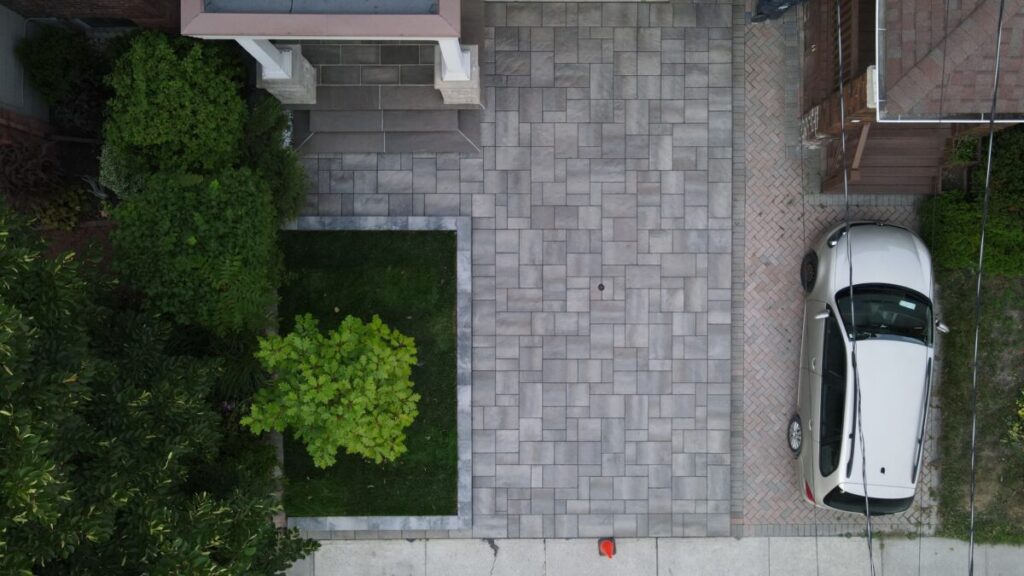 Interlock Driveway Sealing and Repair from No Limit Sealing - Affordable Driveway Sealing, Interlock Sealing, Garage Ramp Installation, Driveway Extension, Crack Filling, Driveway Painting and Asphalt Maintenance in Toronto, Vaughan, Richmond Hill, Maple, Markham, Woodbridge, Aurora, King City, Newmarket and GTA - No Limit Sealing Interlock Driveway Sealing and Repair from No Limit Sealing