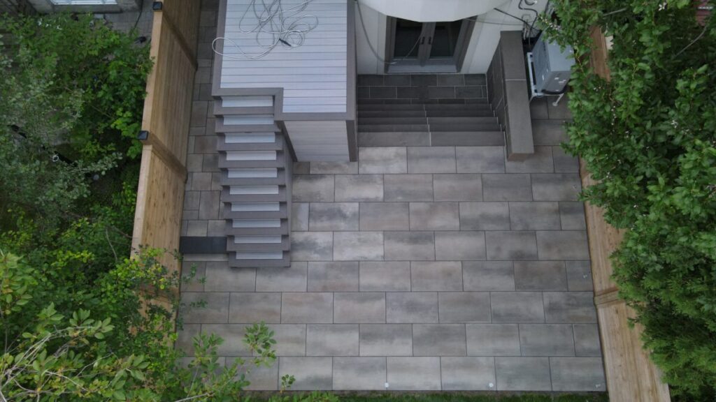 Interlock Driveway Sealing and Repair from No Limit Sealing - Affordable Driveway Sealing, Interlock Sealing, Garage Ramp Installation, Driveway Extension, Crack Filling, Driveway Painting and Asphalt Maintenance in Toronto, Vaughan, Richmond Hill, Maple, Markham, Woodbridge, Aurora, King City, Newmarket and GTA - No Limit Sealing Interlock Driveway Sealing and Repair from No Limit Sealing